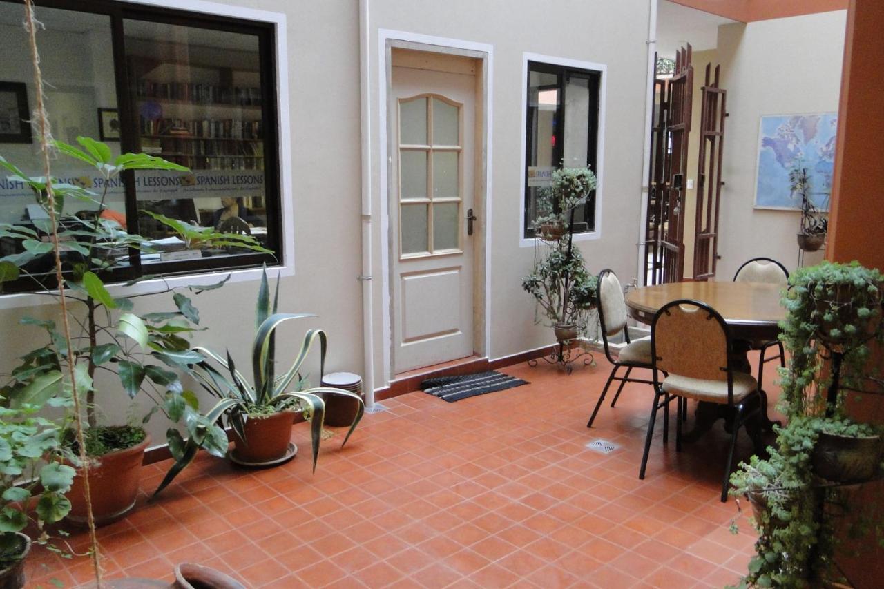 Cittadella Hostal Sucre Exterior foto